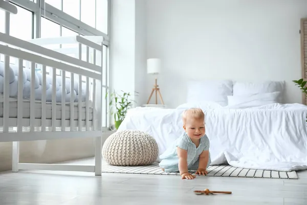 Cute Baby Girl Crawling Bedroom — Stock Photo, Image