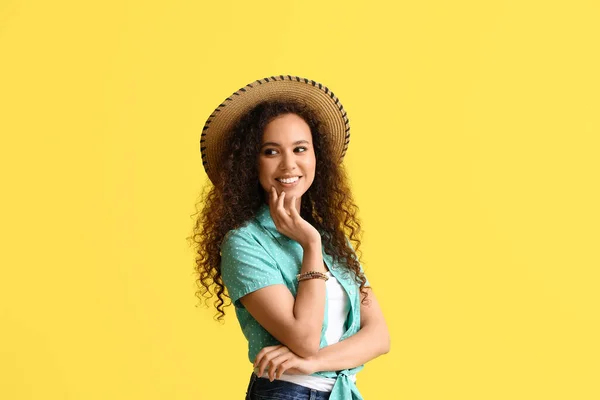 Beautiful African American Woman Stylish Hat Color Background — Stock Photo, Image