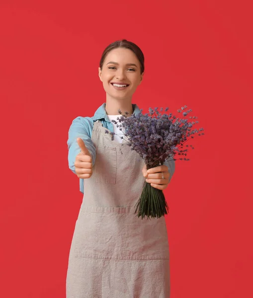 Female Gardener Lavender Showing Thumb Color Background — Stock Photo, Image