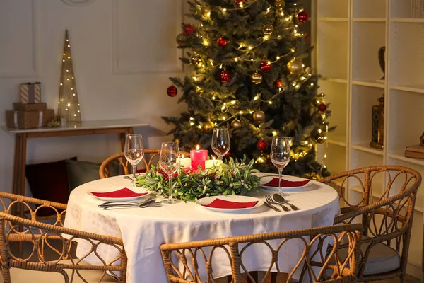 Beautiful Table Setting Christmas Dinner Home — Stock Photo, Image