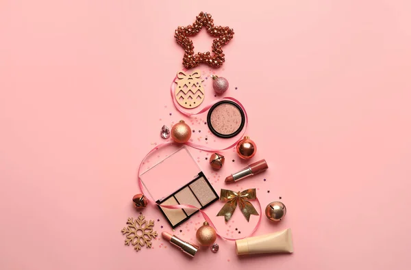 Kerstboom Gemaakt Van Make Cosmetica Decor Kleur Achtergrond — Stockfoto