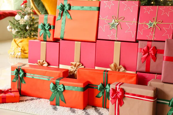 Red Christmas Gift Boxes Floor Room — Stock Photo, Image