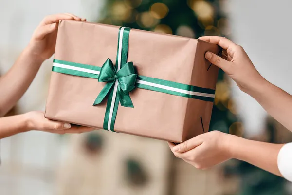 Women Gift Box Home Christmas Eve Closeup — Stock Photo, Image