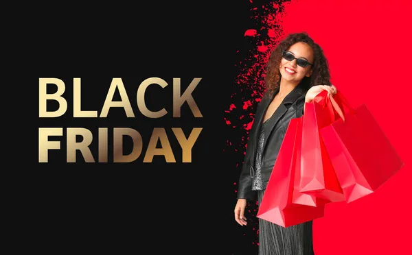 Vacker Afroamerikansk Kvinna Med Shoppingväskor Black Friday Försäljning — Stockfoto