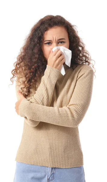 Wanita Afrika Amerika Sakit Dengan Flu Pada Latar Belakang Putih — Stok Foto