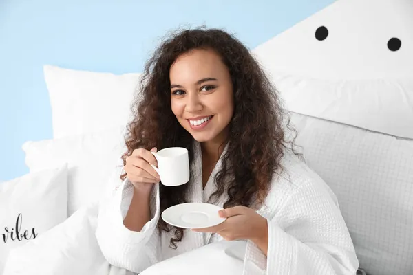 Morning Young Woman Drinking Coffee Bed — Stock Photo, Image