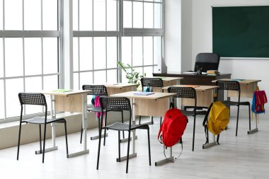 Sınıfın içi ders için hazırlandı.