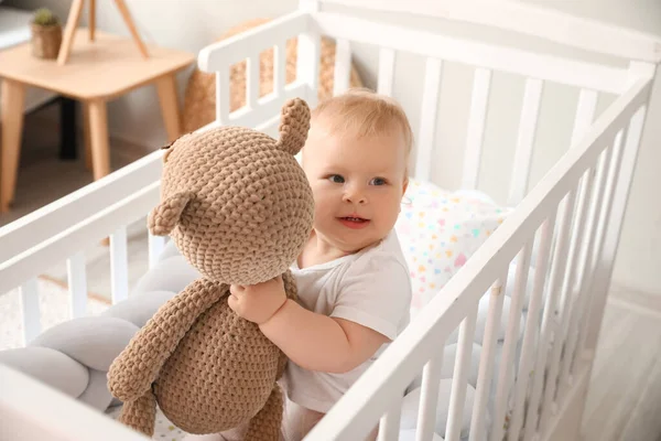 Adorable Little Baby Teddy Bear Crib — Stock Photo, Image