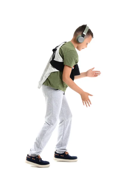 Dansande Liten Pojke Lyssnar Musik Isolerad Vit — Stockfoto