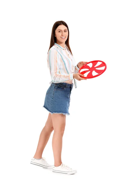 Beyaz Arka Planda Frizbi Diski Olan Güzel Genç Bir Kadın — Stok fotoğraf