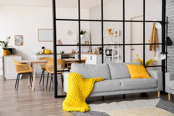 Apartemen Studio Modern Dengan Interior Dapur — Stok Foto