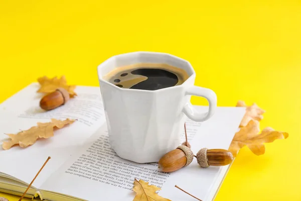 Cup Coffee Acorns Autumn Leaves Book Yellow Background — Stock Photo, Image