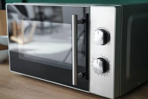 Modern Microwave Oven Kitchen Closeup — Stock Photo, Image