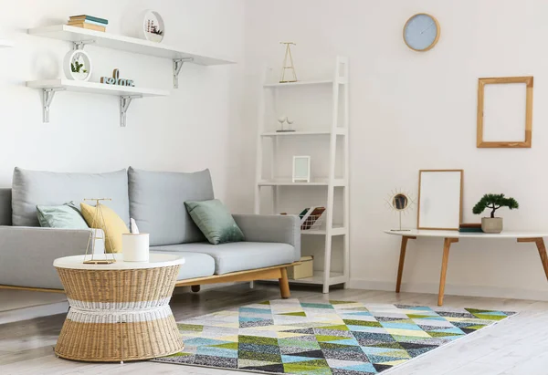 Interior White Living Room Grey Sofa Rattan Table — Stock Photo, Image