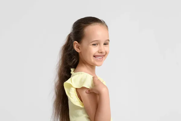 Portrait Smiling Little Girl Ponytail White Background — Stock Photo, Image