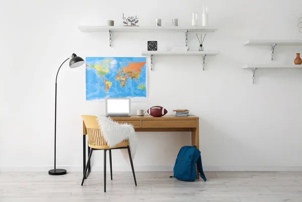 Stylish Home Workplace Laptop Map Desk Room — Stock Photo, Image