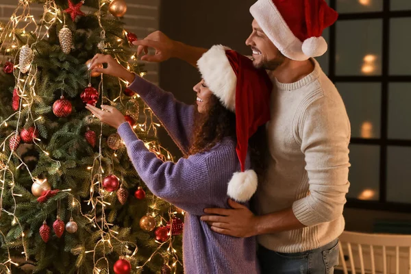 Happy Couple Decorating Christmas Tree Home — Stock Photo, Image