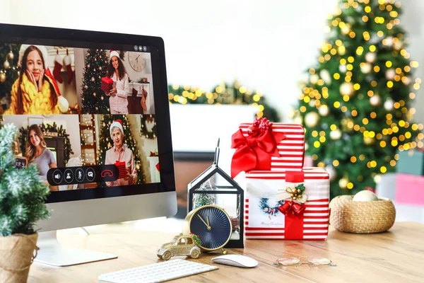 Ordinateur Sur Table Dans Chambre Célébration Noël Ligne Raison Épidémie — Photo