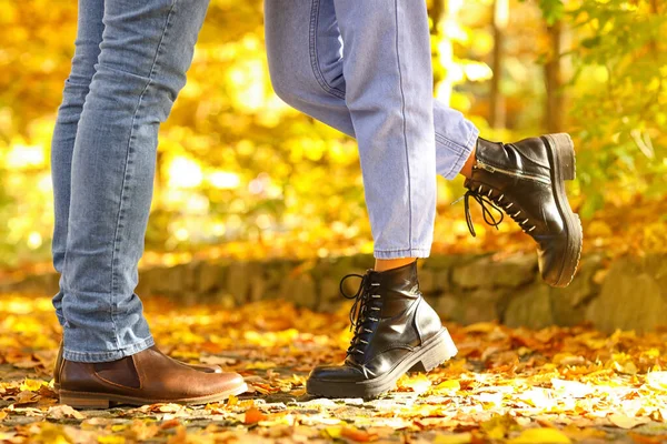Legs Loving Couple Autumn Park Closeup — Stock Photo, Image