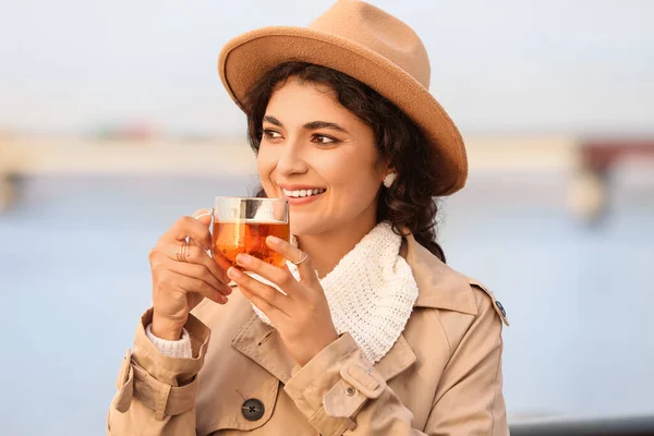 Beautiful Woman Drinking Tea River — Stock Photo, Image