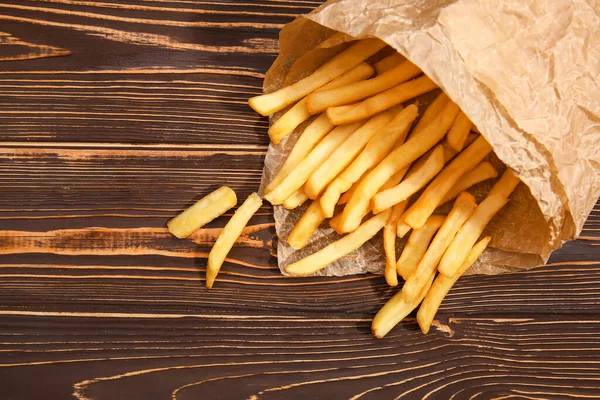 Batatas Fritas Saborosas Mesa Madeira — Fotografia de Stock