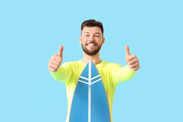 Handsome Bearded Man Surfboard Showing Thumbs Blue Background — Stock Photo, Image