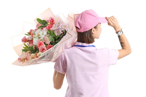 Correio Feminino Com Buquê Flores Sobre Fundo Branco — Fotografia de Stock