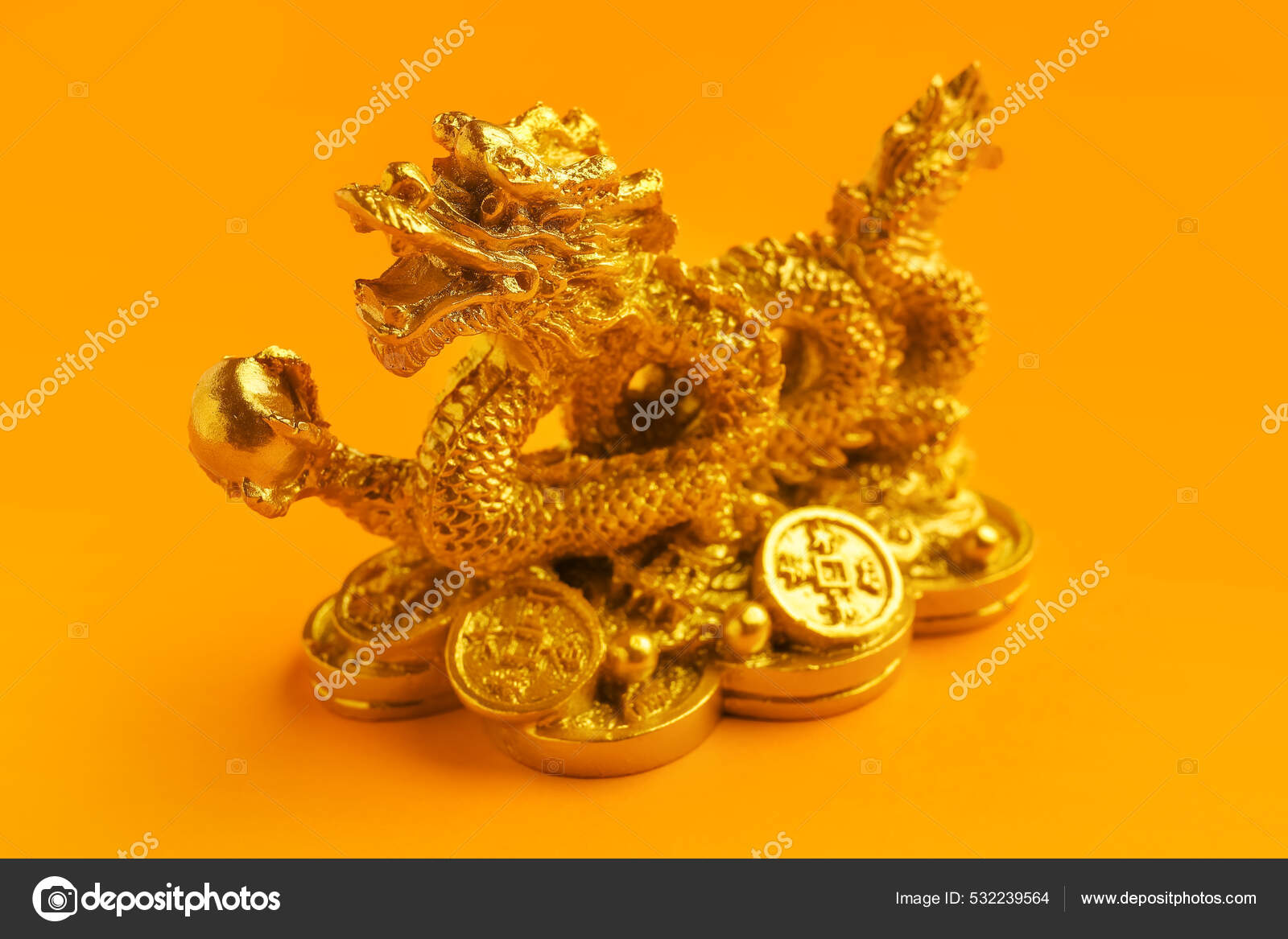Figurine Chinese Dragon Color Background Stock Photo by ©serezniy 532239564
