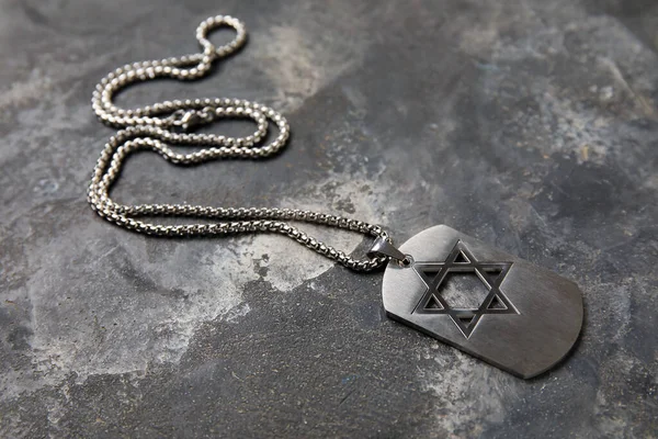 Vojenská Značka Izraelského Vojáka Šedém Pozadí — Stock fotografie