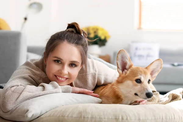 Young Woman Cute Corgi Dog Lying Pouf Home — Stock Photo, Image