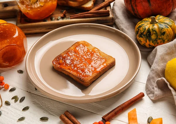 Plate Toast Sweet Pumpkin Jam White Wooden Background — Stock Photo, Image