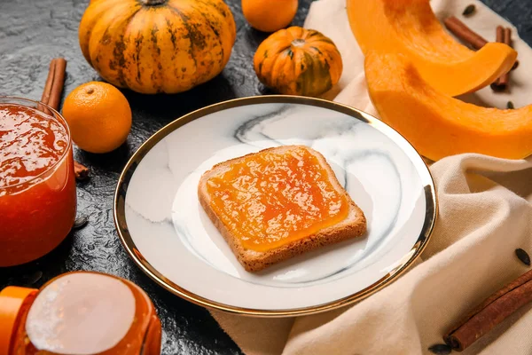Plate Toast Sweet Pumpkin Jam Oranges Black Background — Stock Photo, Image