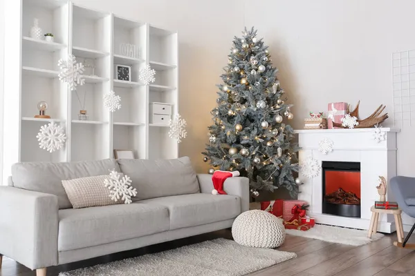 크리스마스 트리가 현대식 — 스톡 사진