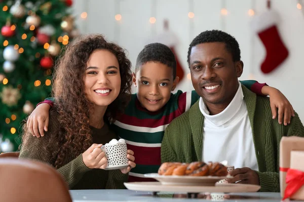 Happy African American Family Drinking Tasty Hot Chocolate Home Christmas — Stock Photo, Image