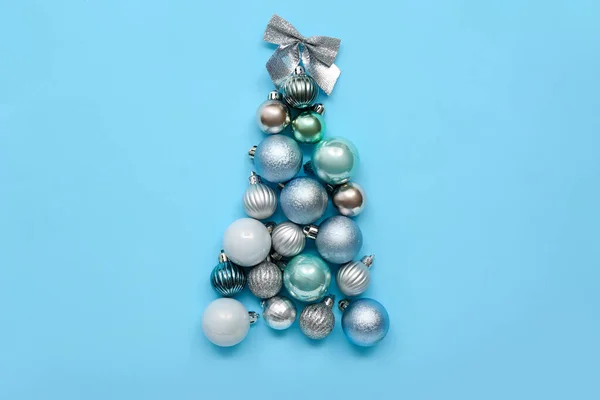 Árbol Navidad Creativo Hecho Decoraciones Sobre Fondo Color —  Fotos de Stock