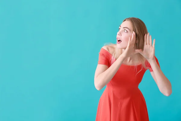 Curious Young Woman Trying Hear Something Color Background — Stock Photo, Image