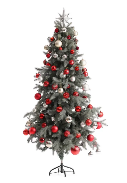 Mooi Gedecoreerde Kerstboom Geïsoleerd Witte Achtergrond — Stockfoto