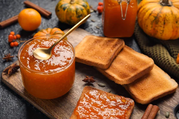 Bowl Sweet Pumpkin Jam Toasts Black Background — Stock Photo, Image