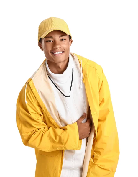 Guapo Chico Afroamericano Con Estilo Impermeable Sobre Fondo Blanco — Foto de Stock