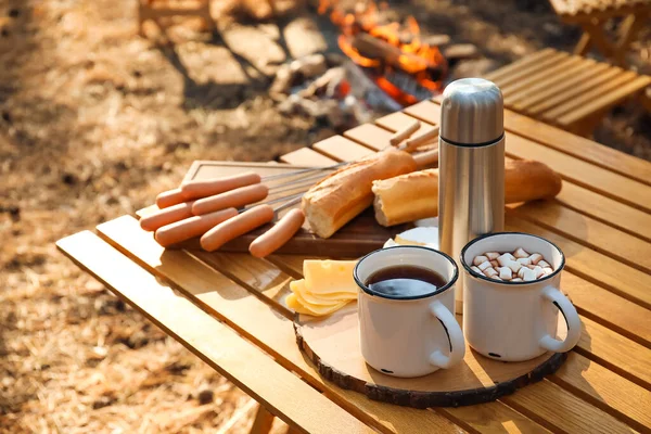 Tasty Snacks Hot Drink Table Autumn Forest — Stock Photo, Image