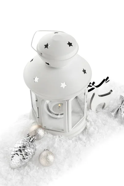 Красивый Рождественский Фонарь Горящей Свечой Снегом Декором Белом Фоне — стоковое фото