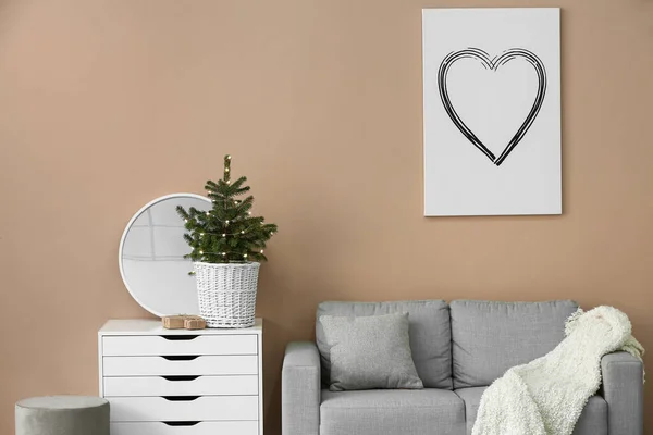 Beautiful Christmas Tree Pot Chest Drawers Comfortable Sofa Beige Wall — Stock Photo, Image