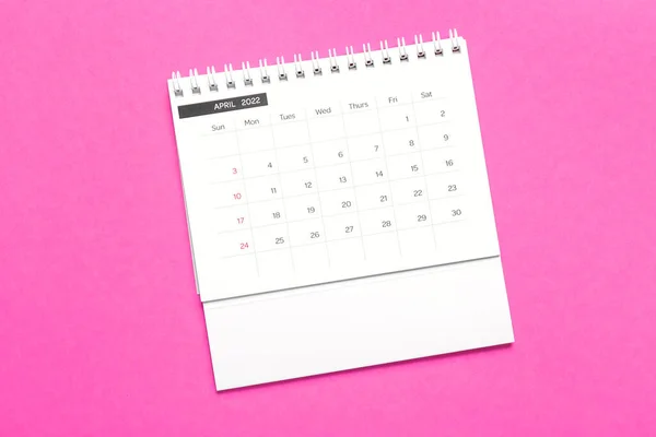 Flip Paper Calendar April 2022 Purple Background — Stock Photo, Image