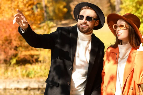 Beautiful Couple Looking Something Autumn Park — Stock Photo, Image