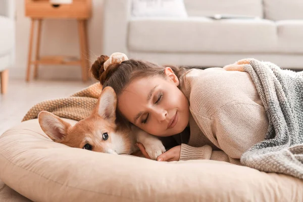 Young Woman Cute Corgi Dog Lying Pouf Home — Stock Photo, Image