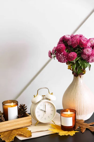 Burning Candles Holders Vase Beautiful Chrysanthemum Flowers Autumn Leaves Table — Stock Photo, Image