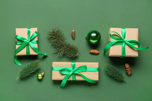 Composition Gift Boxes Fir Branches Green Background — Stock Photo, Image