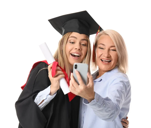 Glückliche Studentin Mit Ihrer Mutter Beim Selfie Auf Weißem Hintergrund — Stockfoto