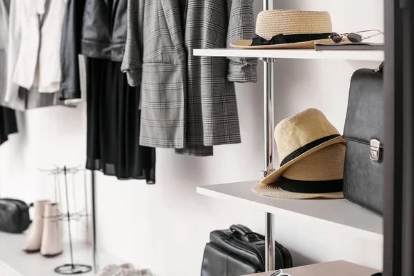 Stylish Straw Hats Shelves Boutique — Stock Photo, Image