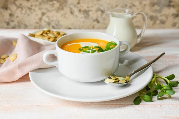 Pot Delicious Pumpkin Cream Soup Seeds White Wooden Table — Stock Photo, Image